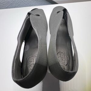Life Stride Gray Women's Flats